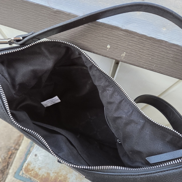 Rosetti Classic Black Hobo Bag - Picture 3 of 5